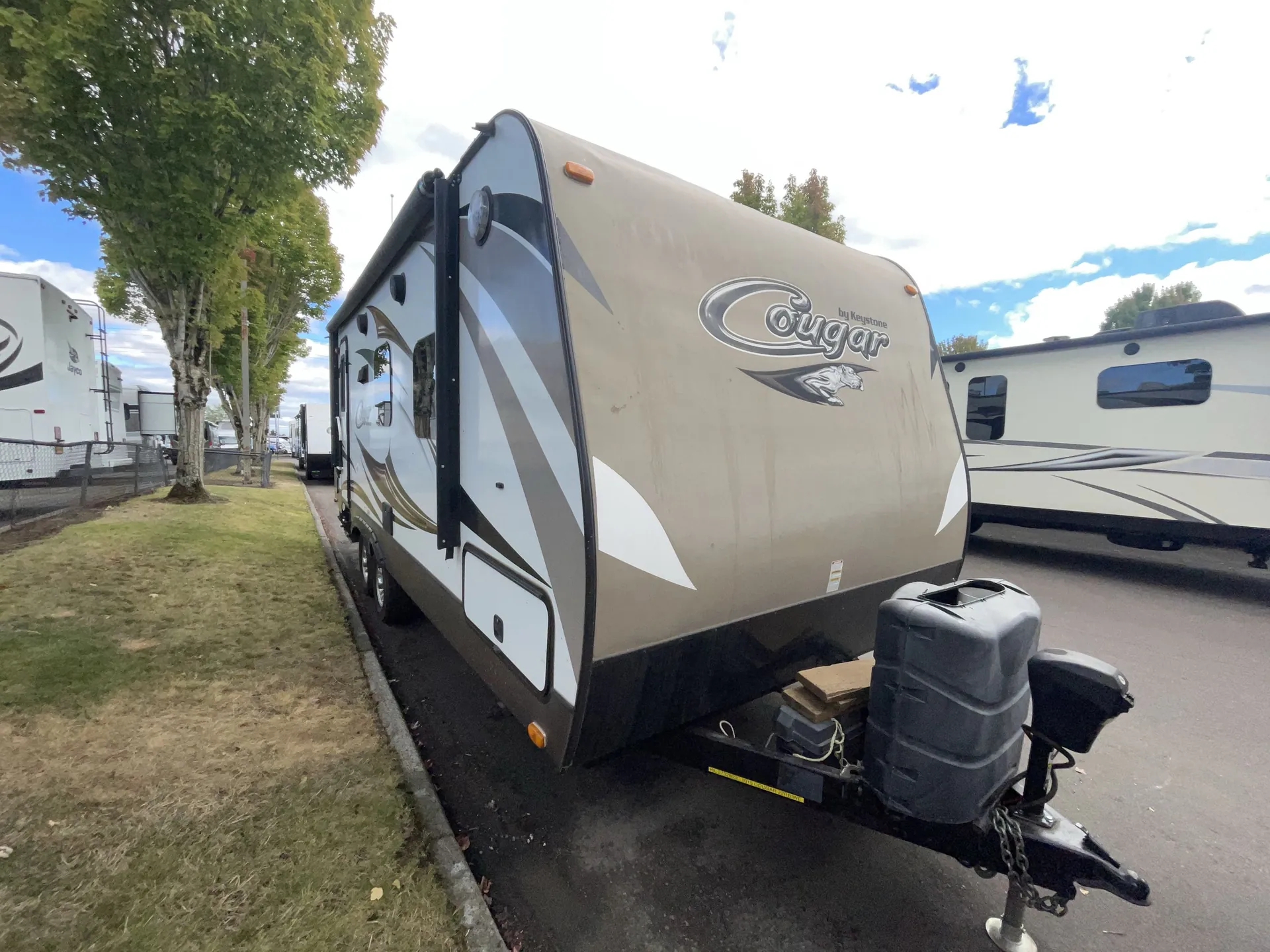 2015 Keystone Cougar Half-Ton 22RBIWE - Photo 2