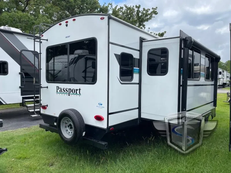 2025 Keystone Passport Super Lite 2870RL - Photo 4