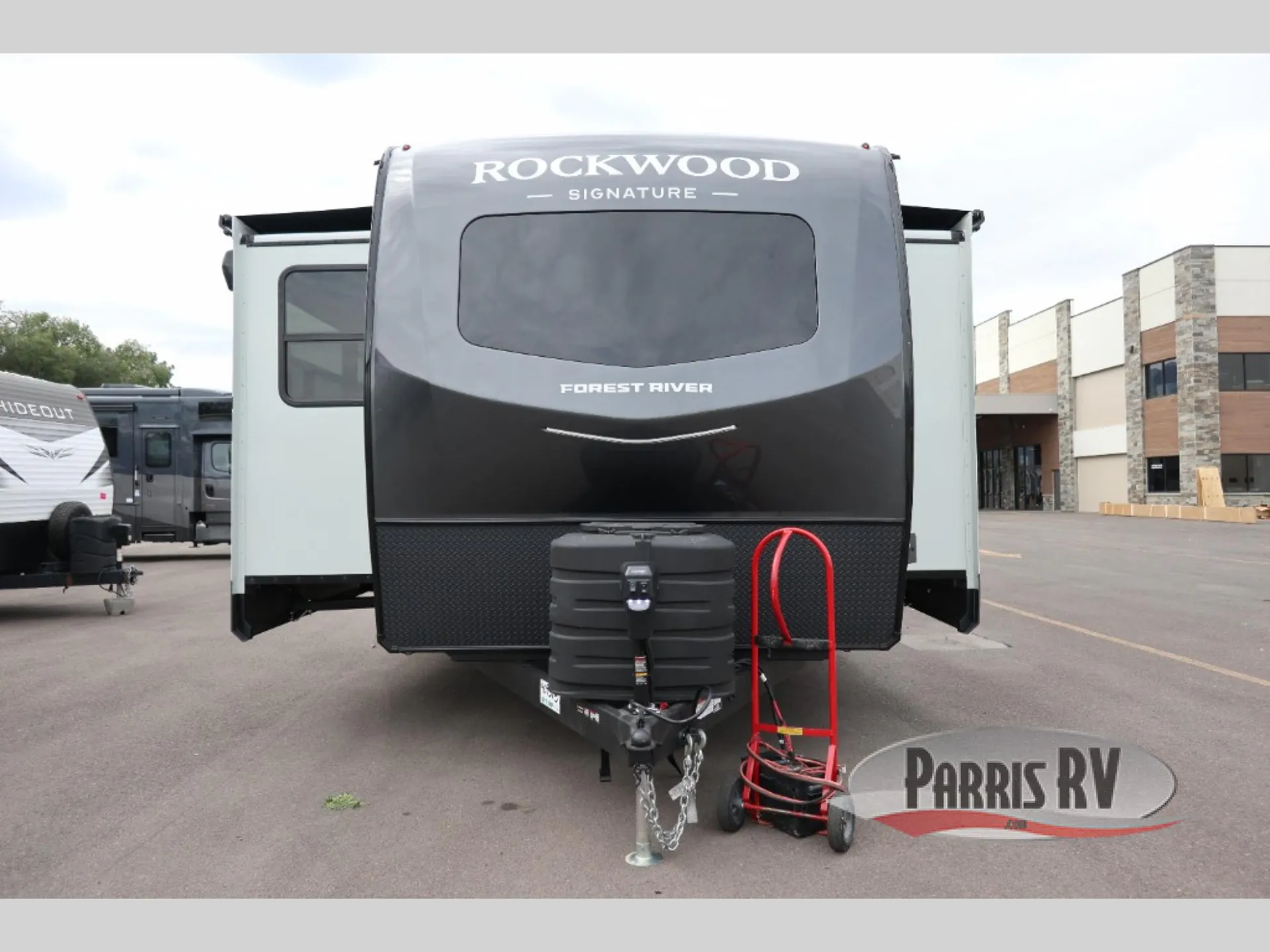 2026 Forest River Rockwood Signature 8339FK - Photo 3