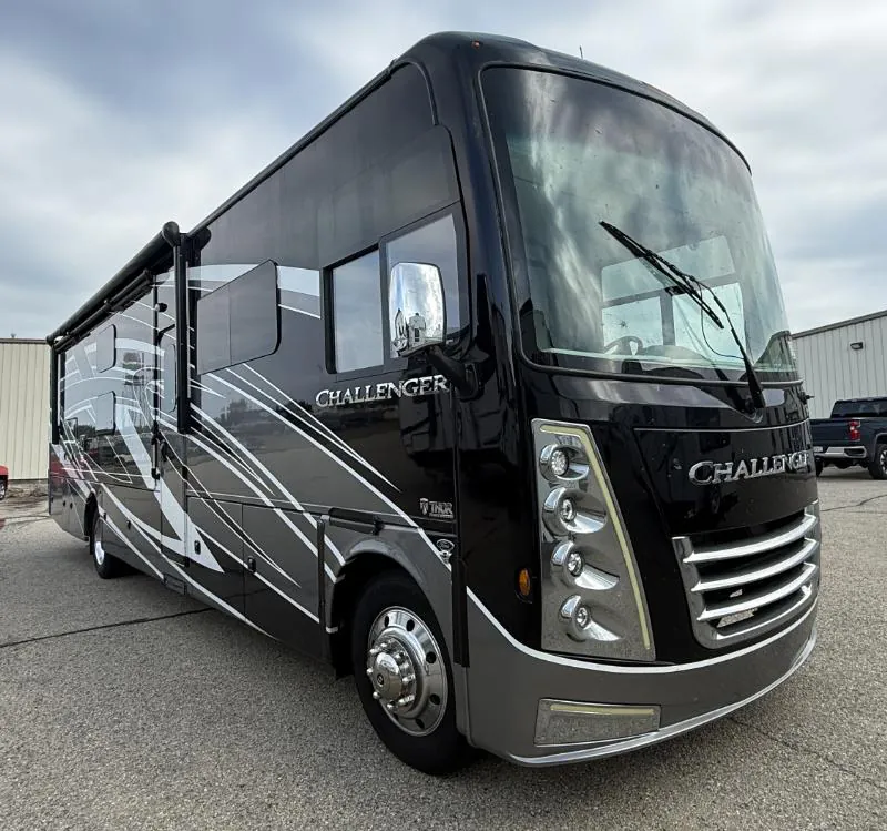 2023 Thor Motor Coach Challenger 37DS dealer photo 1 from Kunes RV