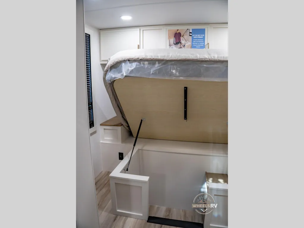 2027 Brinkley Model I 294, Photos photo 22