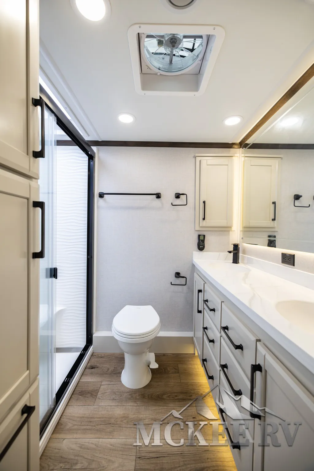 2026 Forest River RiverStone 420RE, Photos photo 27
