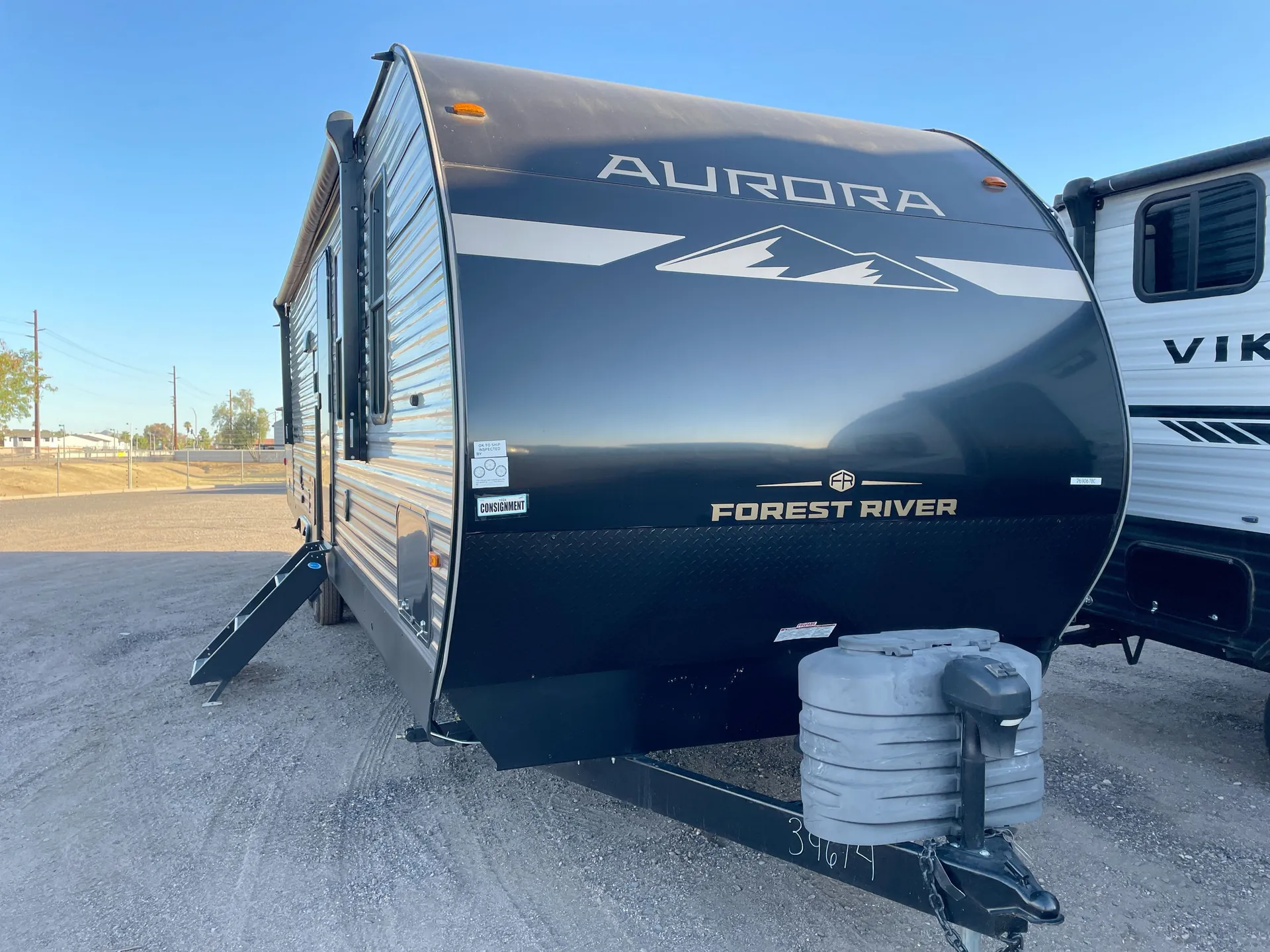 2025 Forest River Aurora 34BHTS