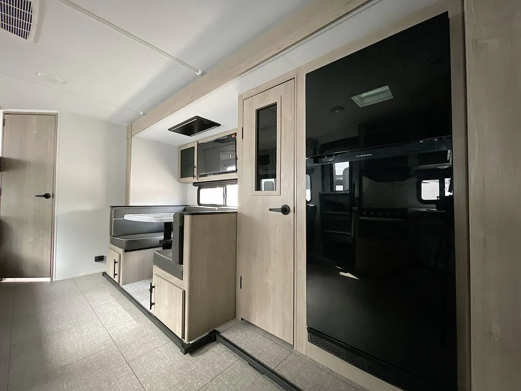 2026 Grand Design Imagine XLS 25DBE, Photos photo 16