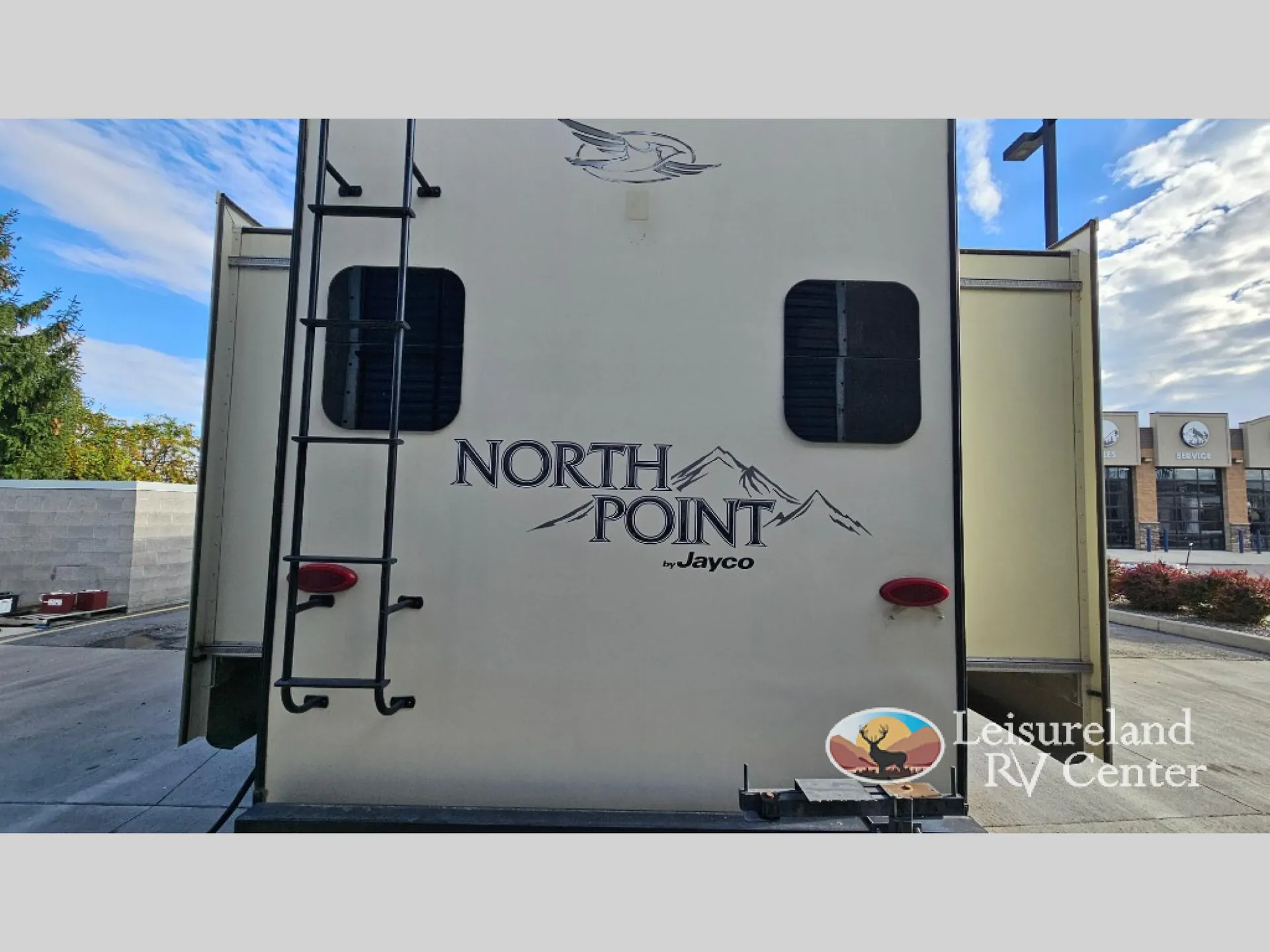 2018 Jayco North Point 375BHFS - Photo 4