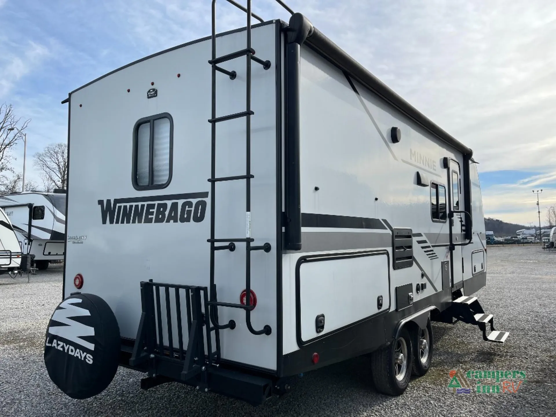 2022 Winnebago Minnie 2201MB - Photo 4