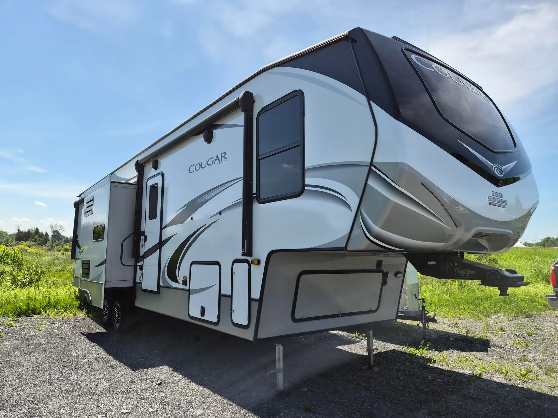 2021 Keystone Cougar 364BHL - Photo 2