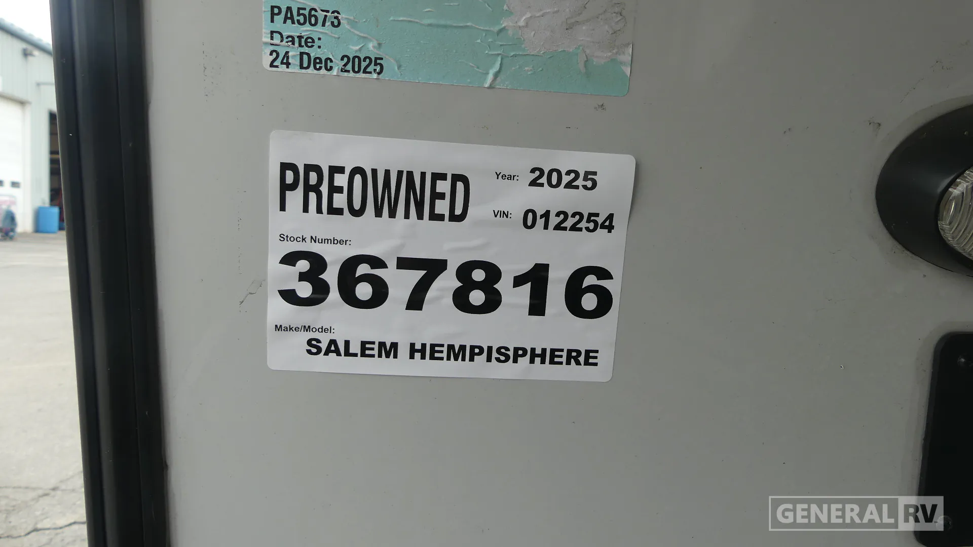 2025 Forest River Salem Hemisphere 375FAM