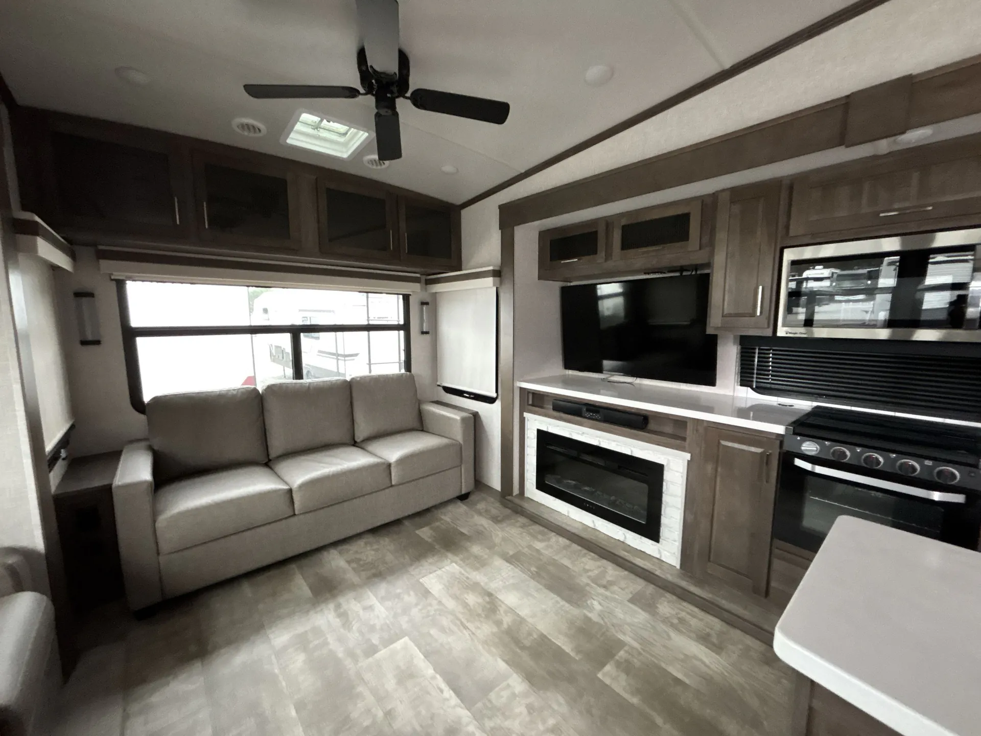 2023 Forest River Rockwood Signature 8294BS — living area main