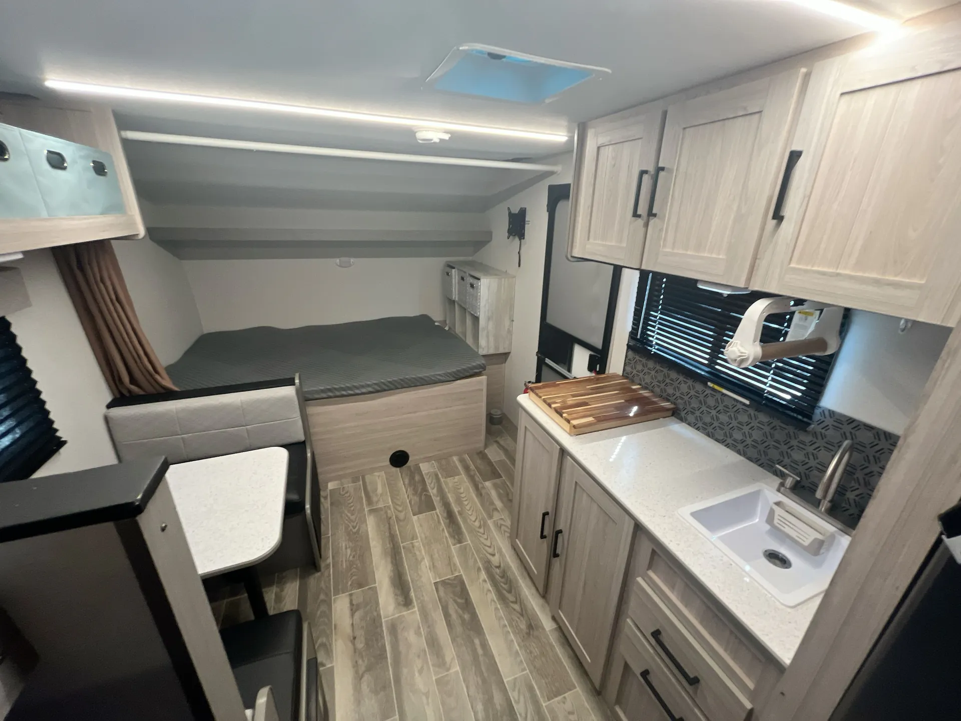 2025 Heartland Mallard 17BHL — living area main