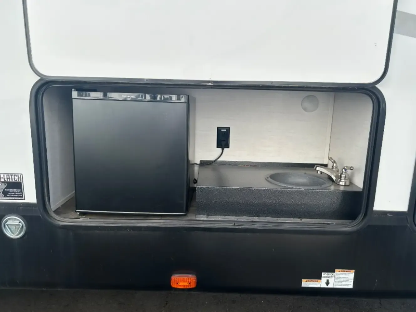 2021 Forest River Sabre 36BHQ - Photo 4