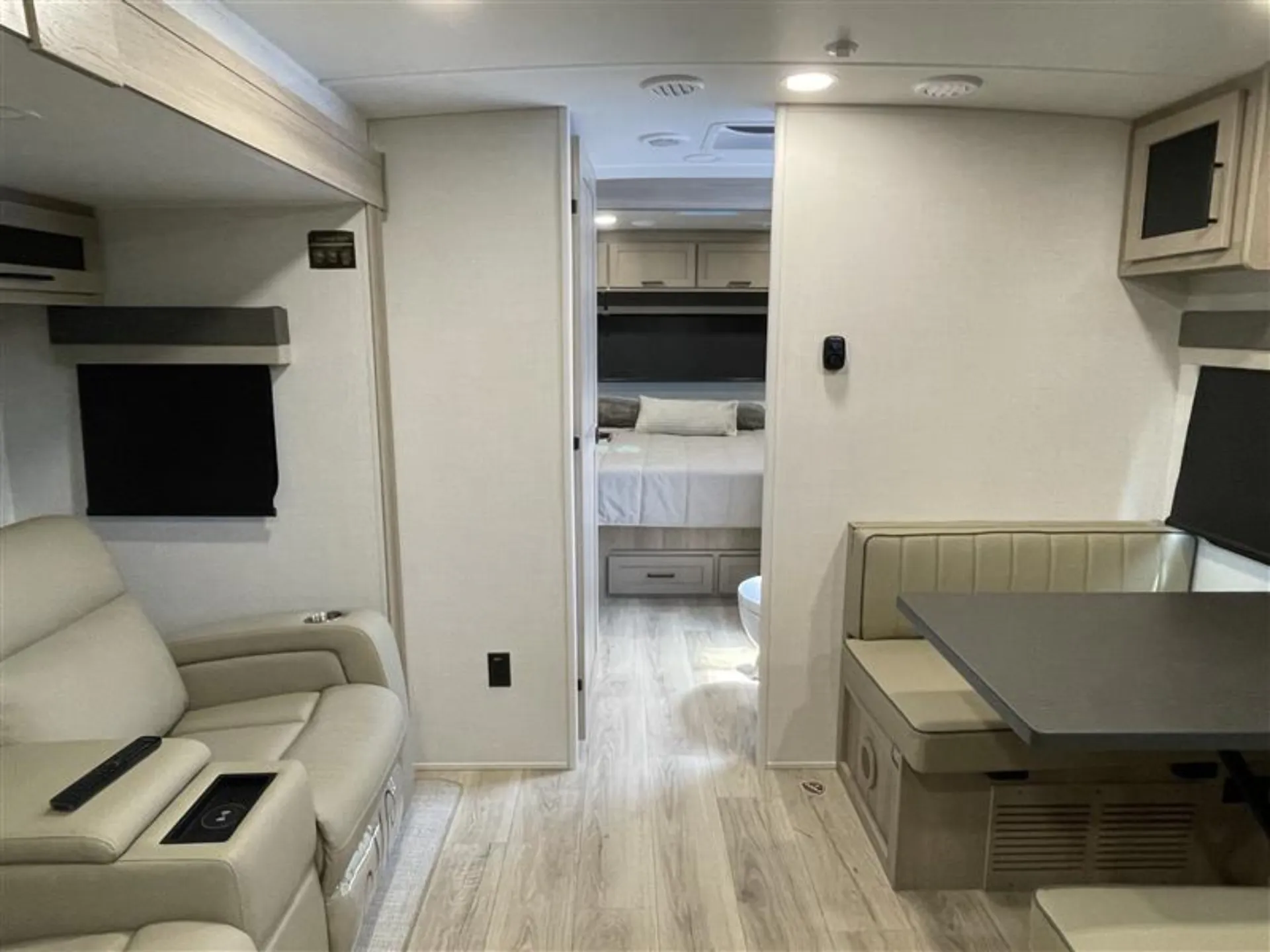 2026 Forest River Rockwood Mini Lite 2515S - Photo 4