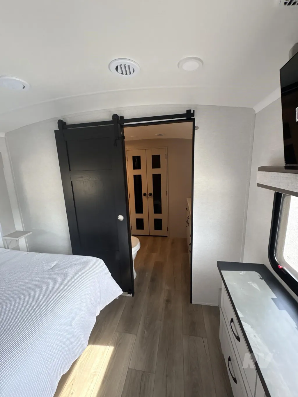 2026 Jayco North Point 387FBTS, Photos photo 17