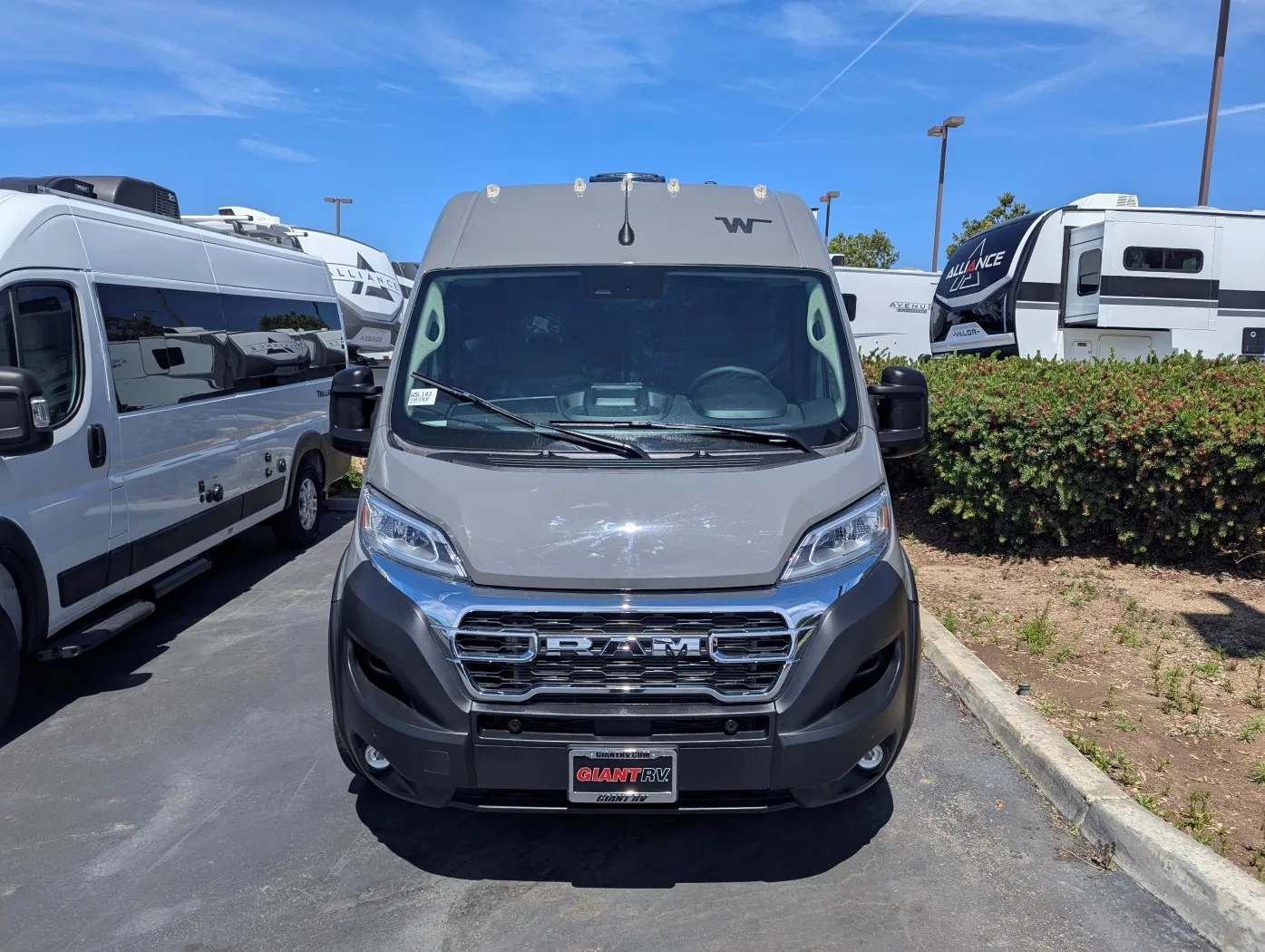 2026 Winnebago Solis Pocket 36A - Photo 3