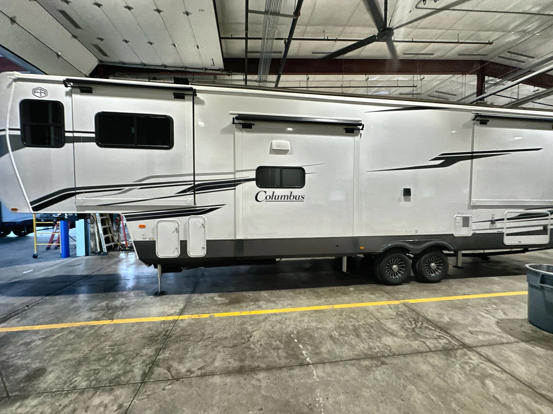 2026 Forest River Columbus 389FLH — campside