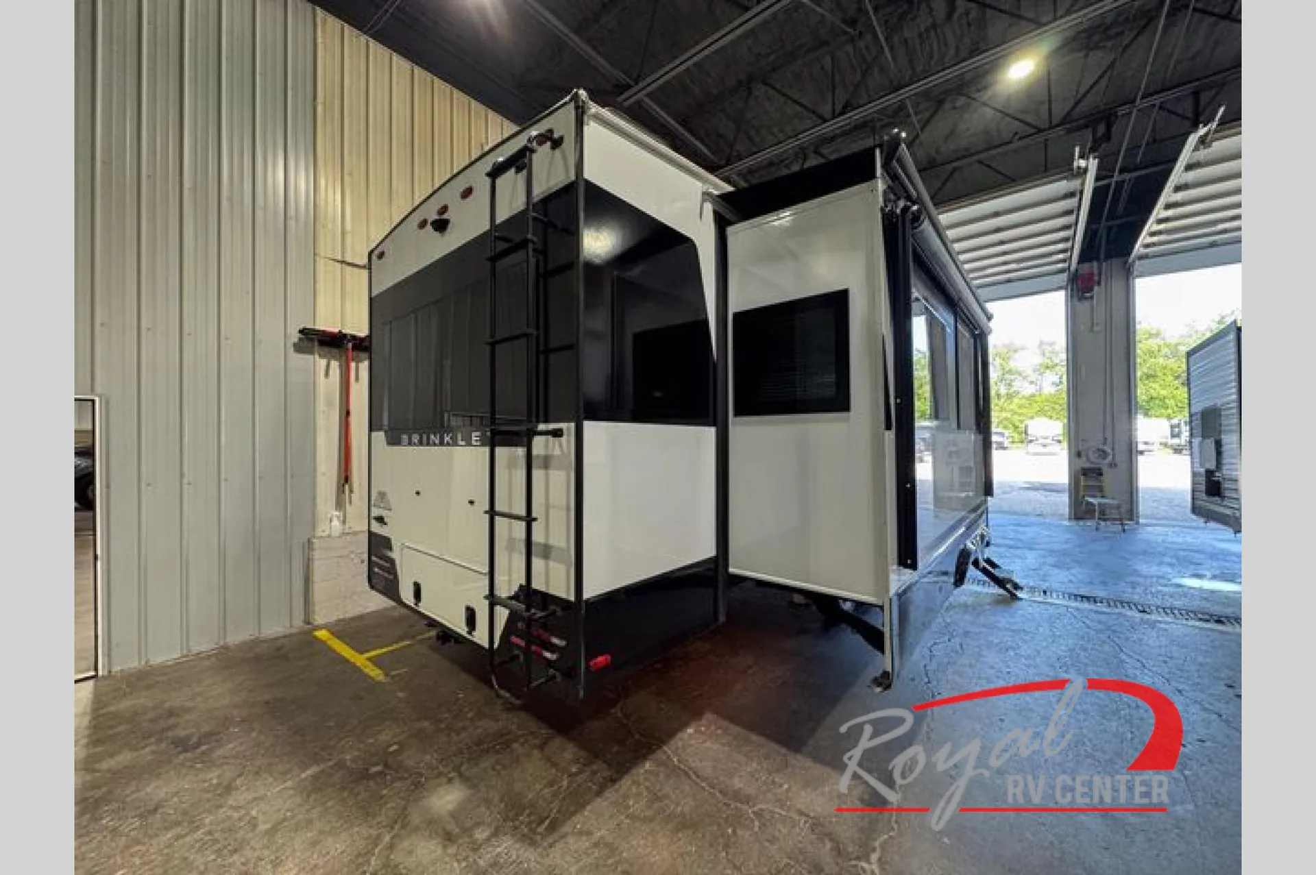 2024 Brinkley Model Z 3100 - Photo 3