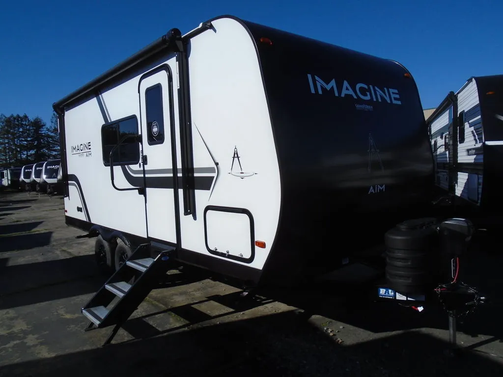 2026 Grand Design Imagine AIM 19MLA - Photo 3