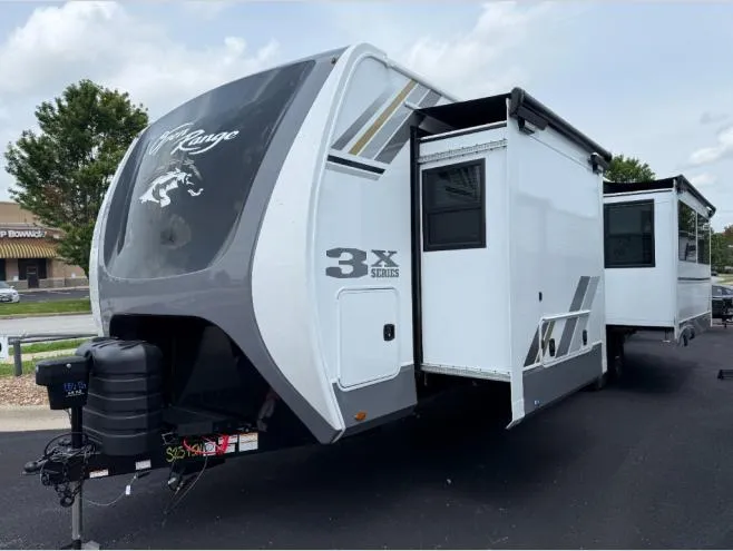2027 Open Range RV Open Range 3X 322RLS - Photo 4