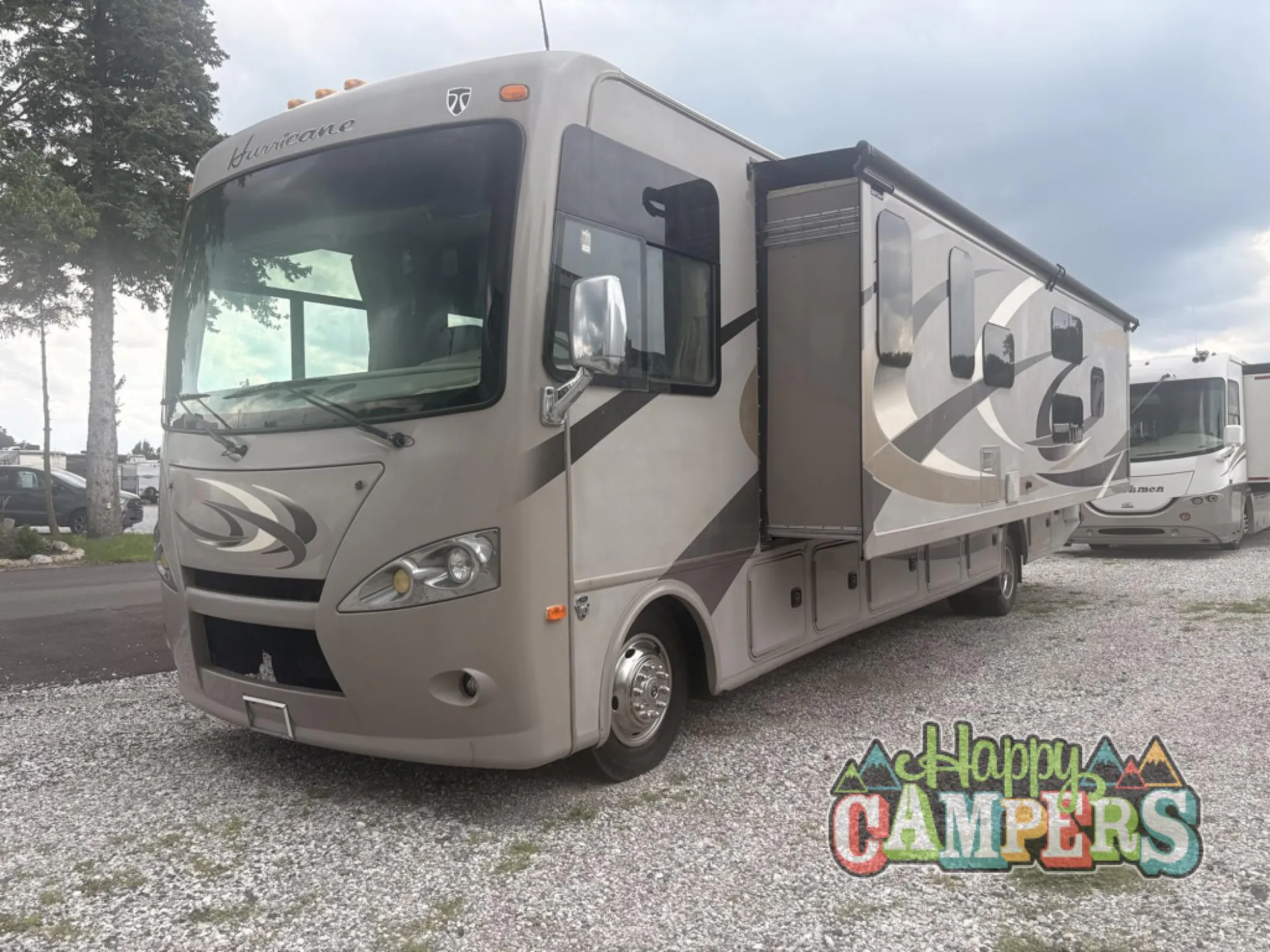 2016 Thor Motor Coach Hurricane 34J - Photo 4