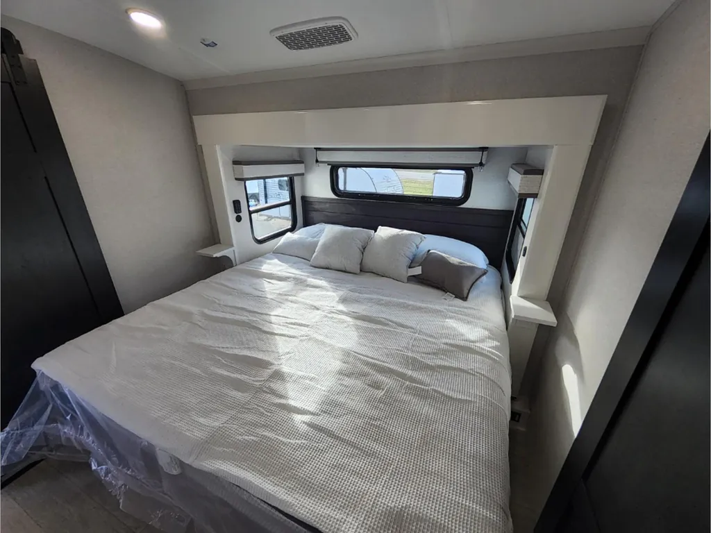 2026 Jayco Pinnacle 36FBTS, Photos photo 34