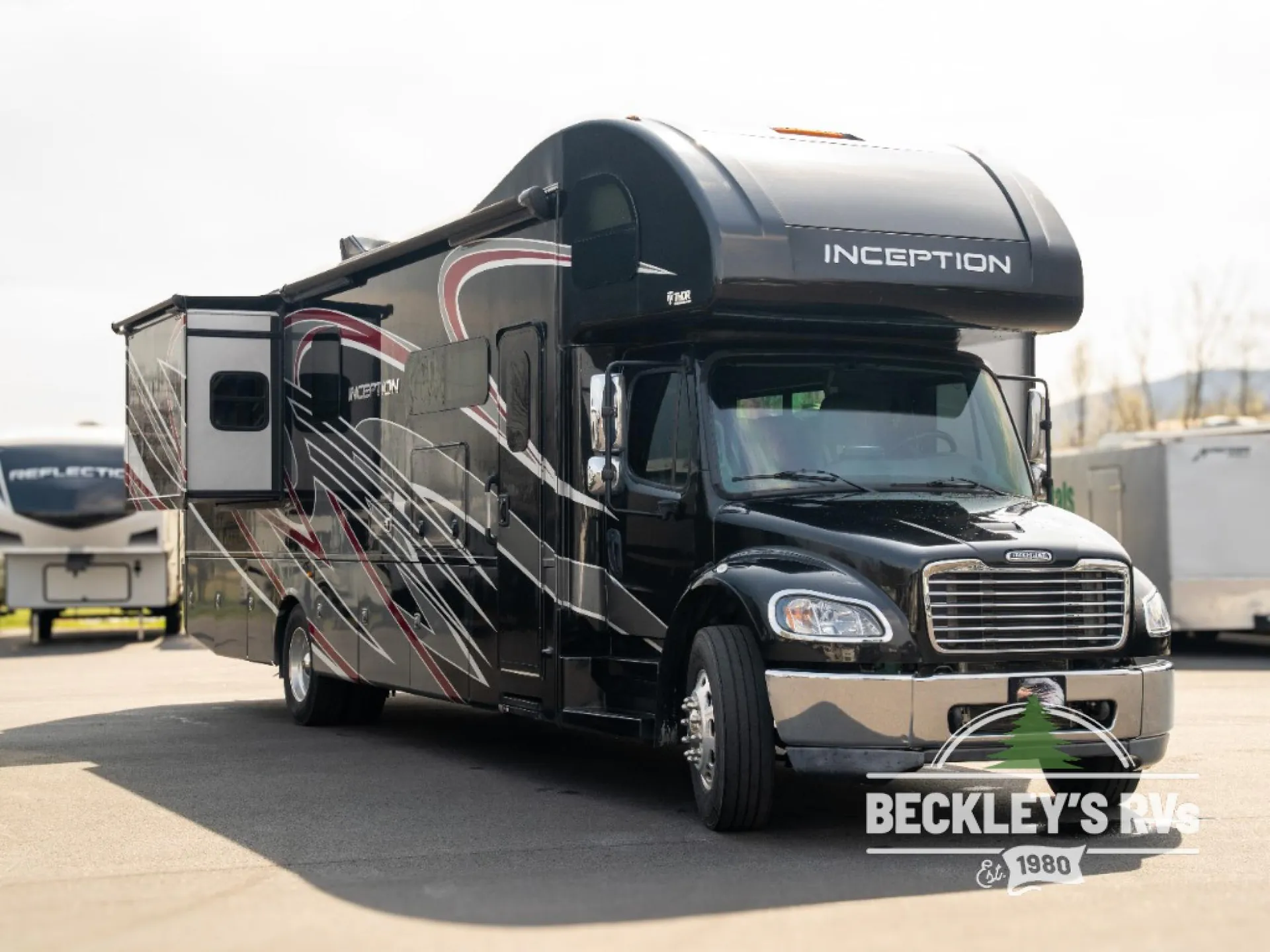 2022 Thor Motor Coach Inception 38MX - Photo 2