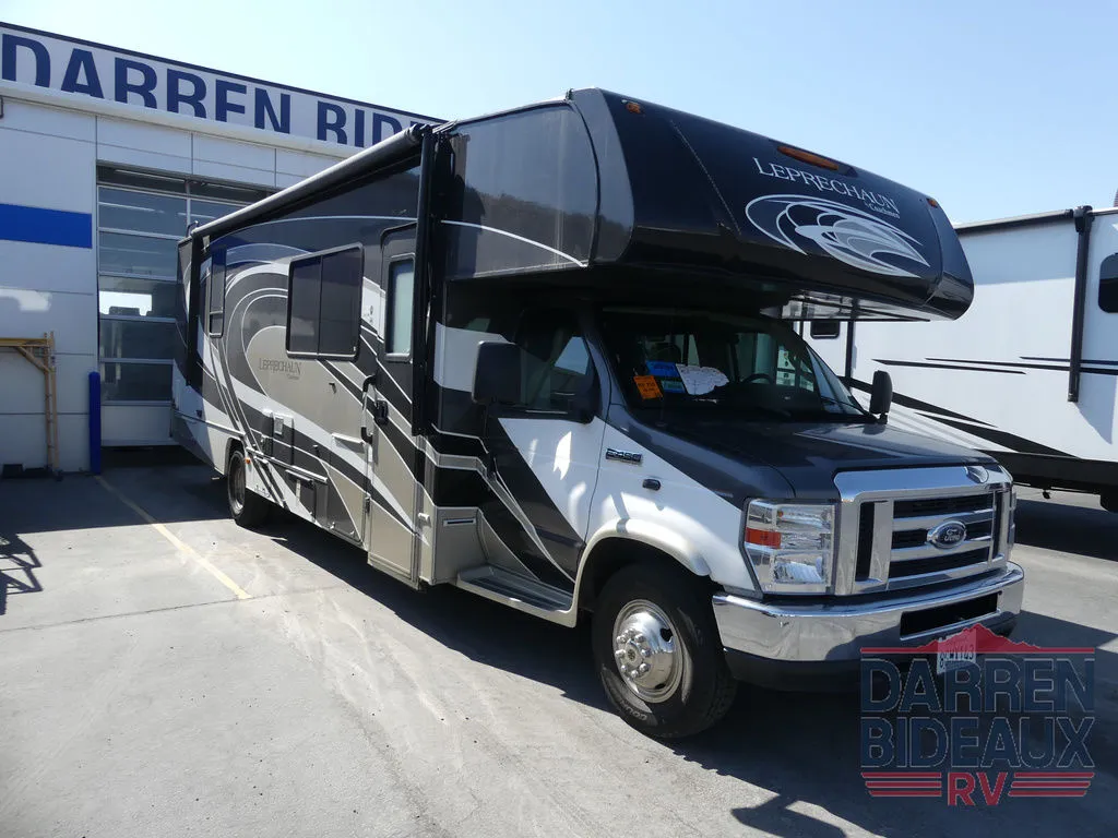 2018 Coachmen Leprechaun 311FS - Photo 2