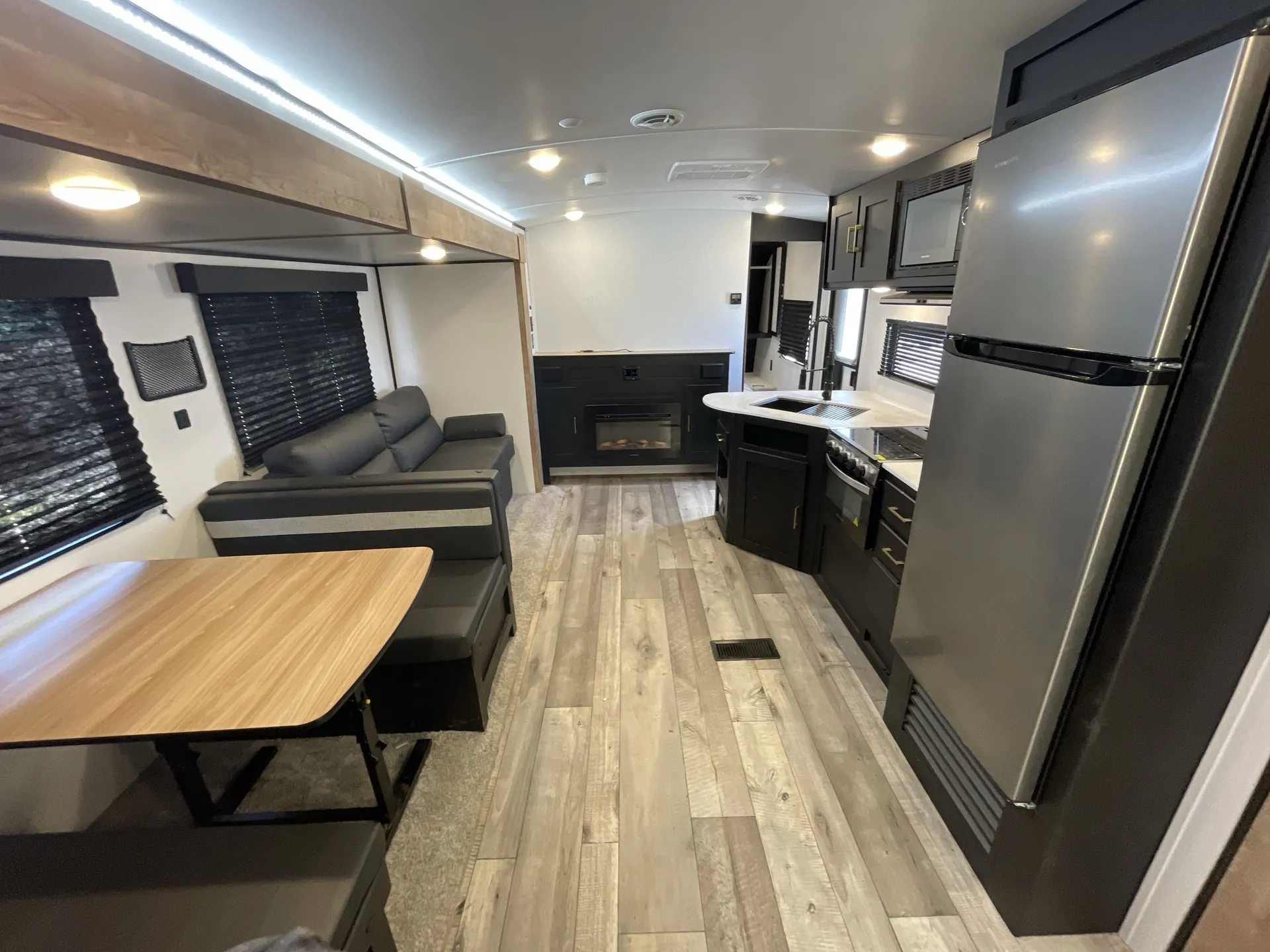 2022 Keystone Springdale 282BHWE — living area main