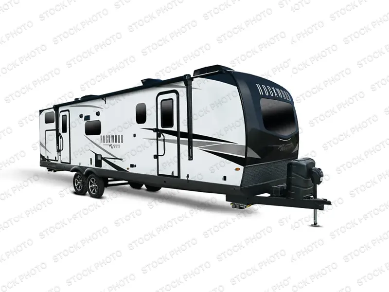 2025 Forest River Rockwood Ultra Lite 2908RL - Photo 3