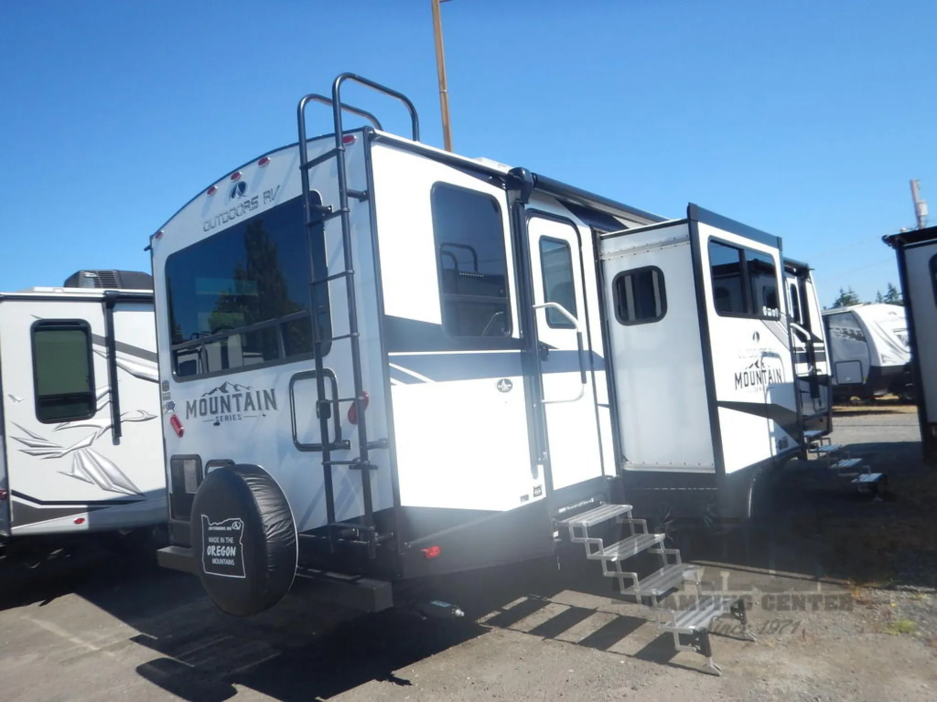 2026 Outdoors RV Mountain Series Black Stone 260KVS - Photo 2