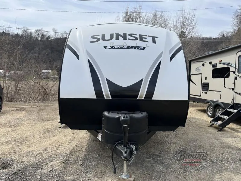 2022 CrossRoads Sunset Trail Super Lite 242BH - Photo 3