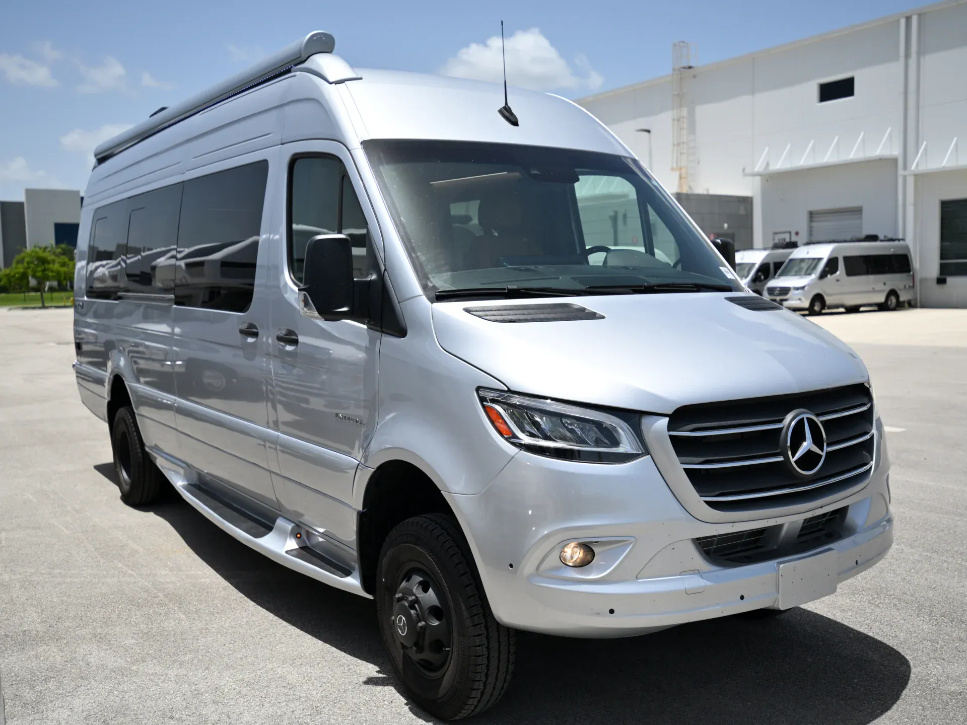 2027 Entegra Coach Insignia 24B - Photo 2