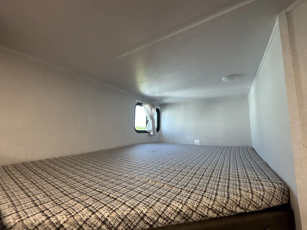 2027 Forest River Airelume 260, Photos photo 13
