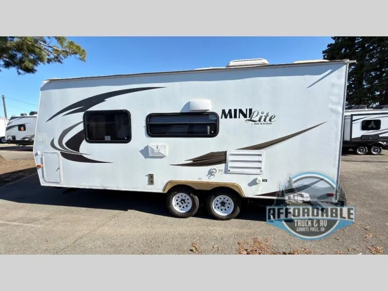 2012 Forest River RV Rockwood Mini Lite Used    2104 - Photo 3