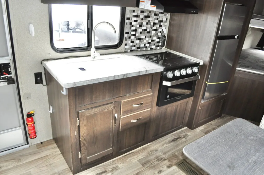 2019 Keystone Springdale 220BHWE, Photos photo 12