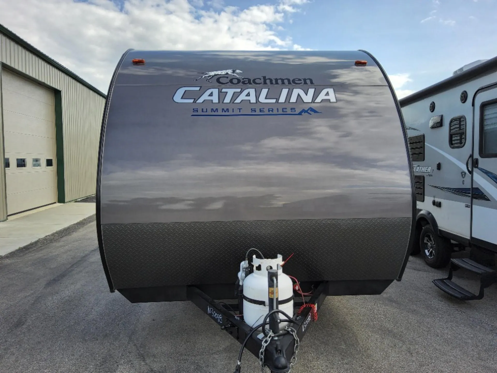 2022 Coachmen Catalina Summit Series 7 184FQS - Photo 3