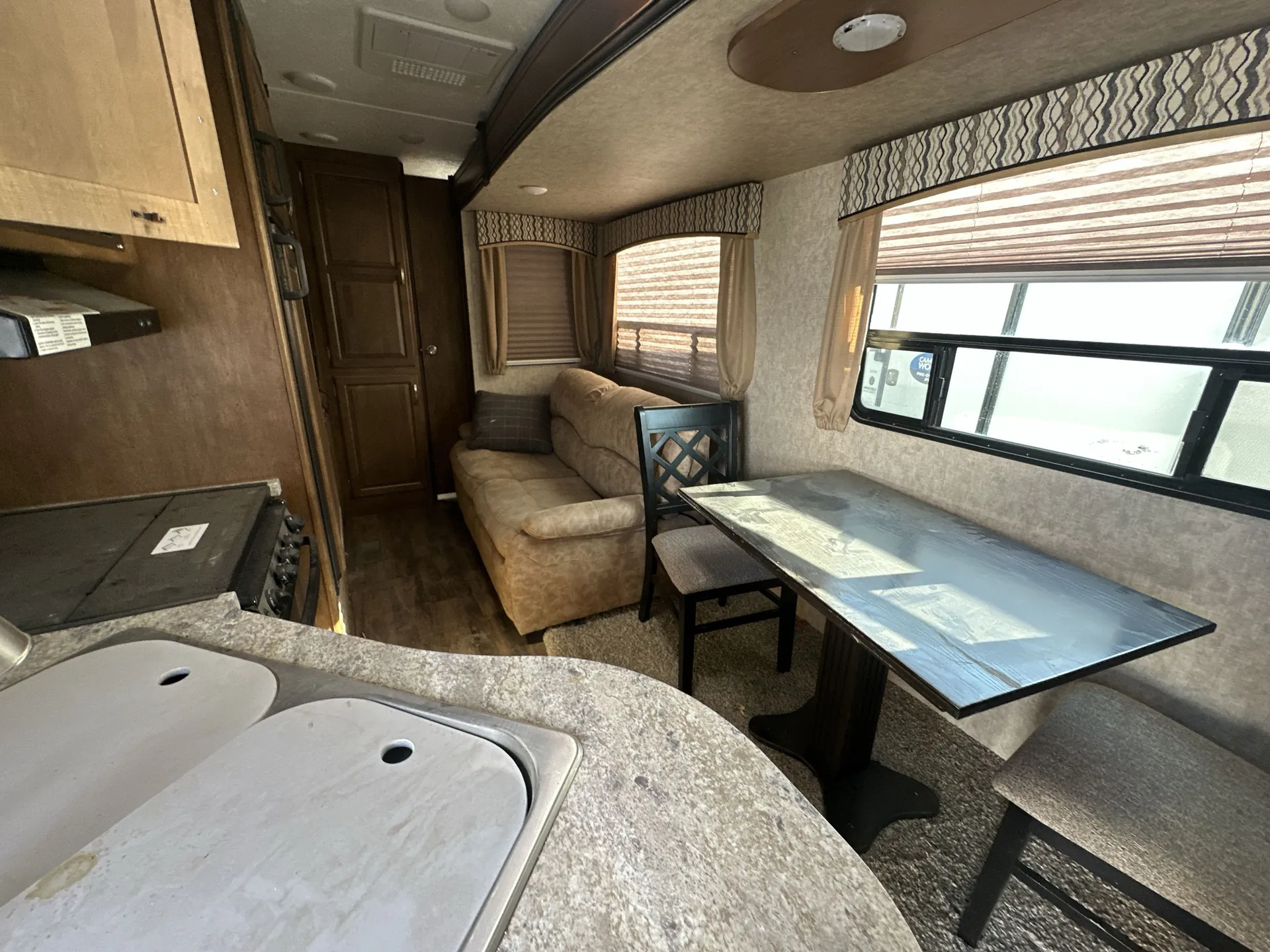 2017 Forest River Wildcat 251RBQ — living area main
