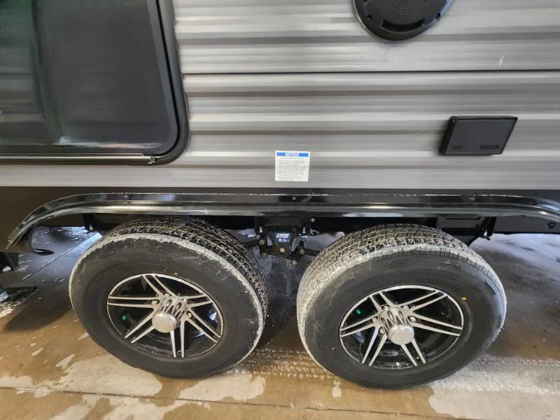 2026 Coachmen Catalina Legacy Edition 273DBHCK, Photos photo 36