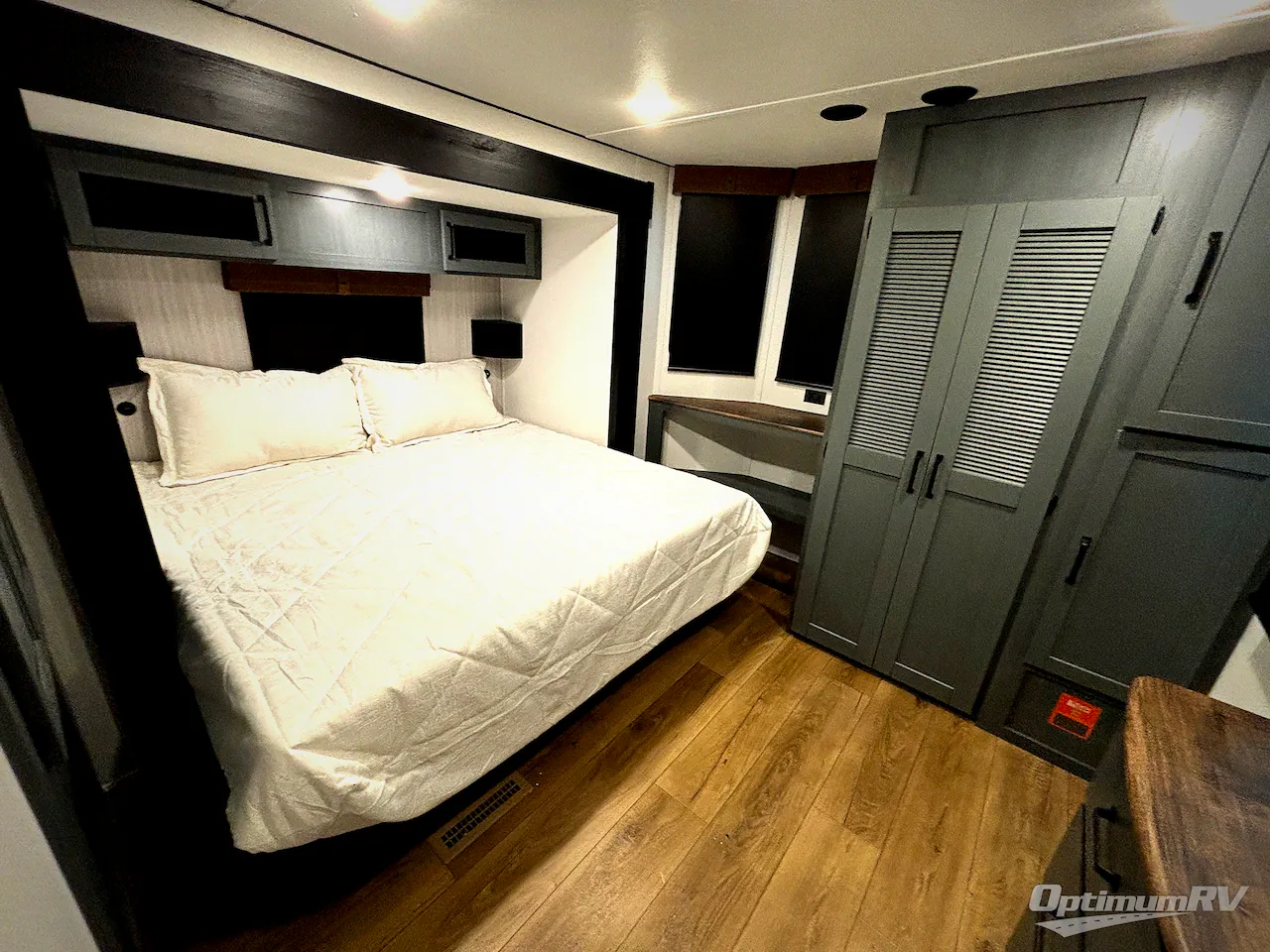 2027 Forest River Puma Vista 421LFT — Photo 7