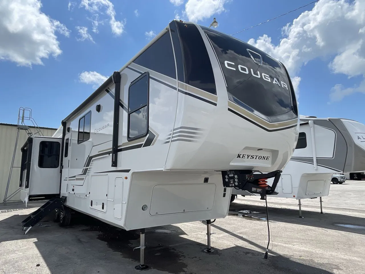 2026 Keystone Cougar 360MBI - Photo 2