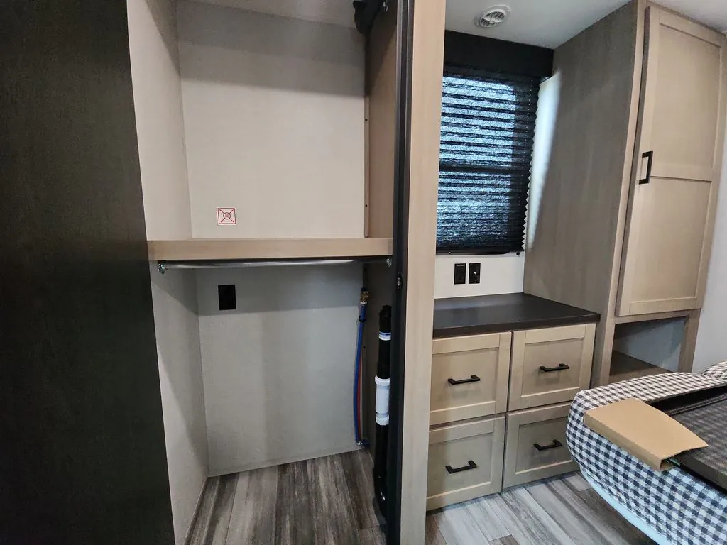 2026 Jayco Jay Flight Bungalow 404LOFT DS, Photos photo 32