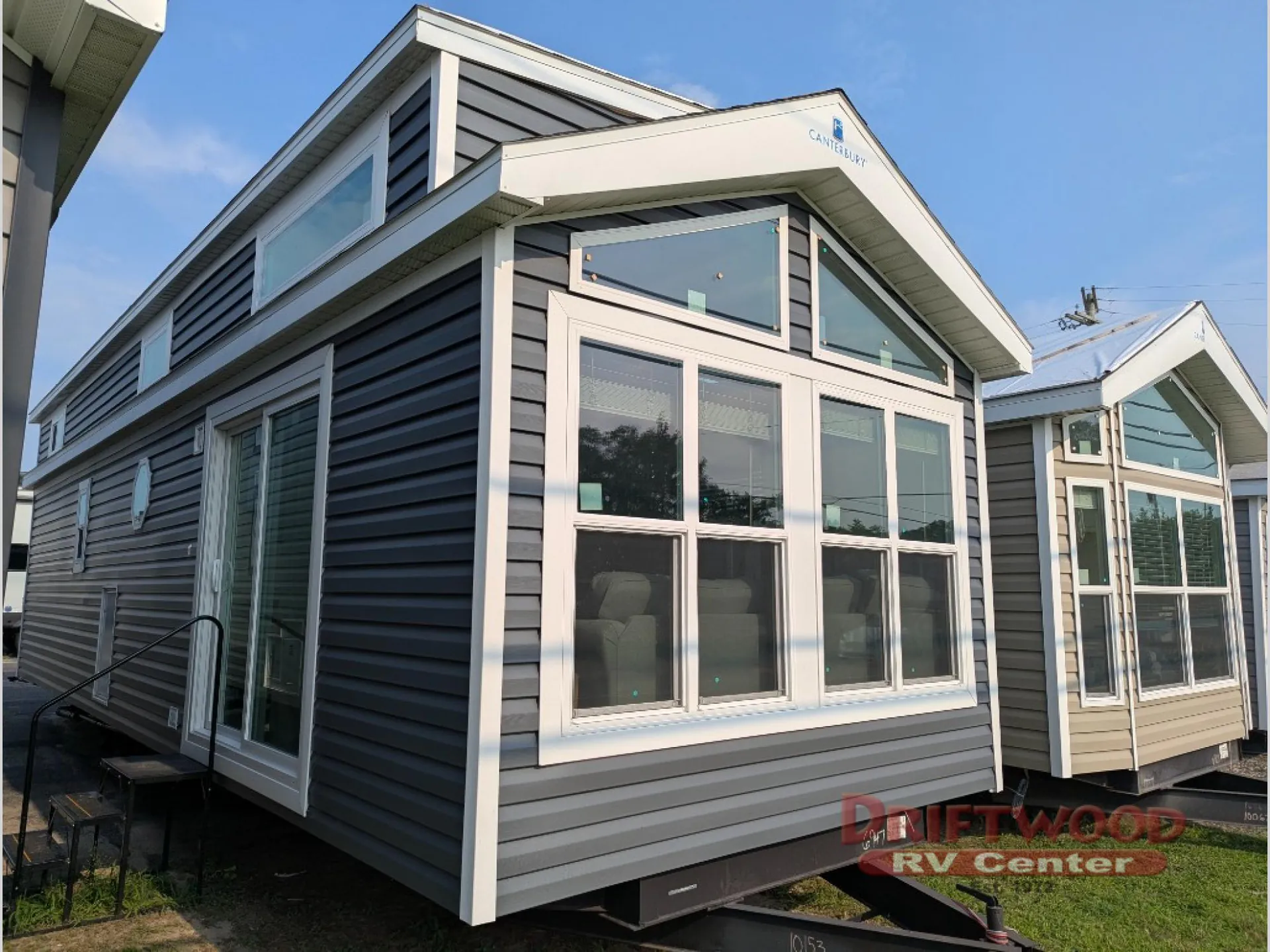 2027 Canterbury RV Parkvue P38-SSL - Photo 2