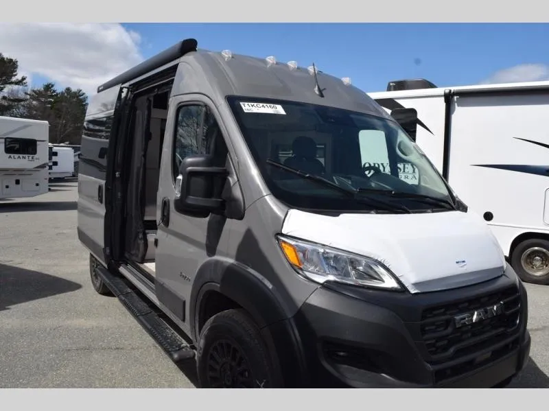 2026 Jayco Comet 18C - Photo 3