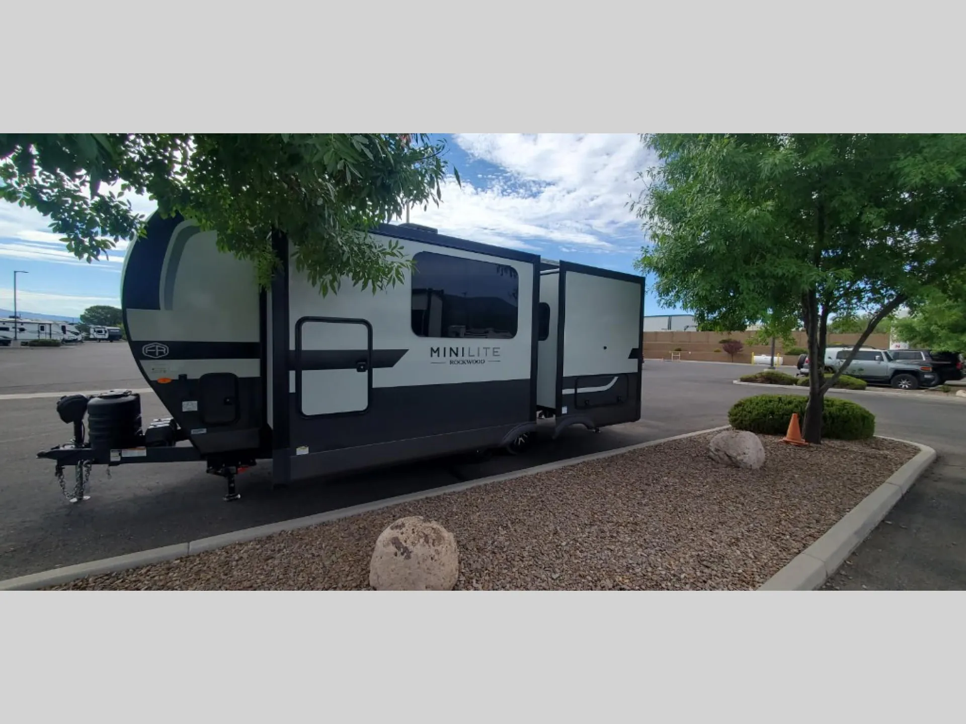 2027 Forest River Rockwood Mini Lite 2523MBR - Photo 3