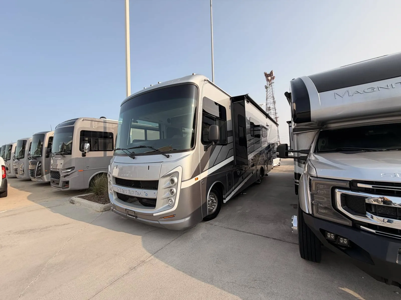 2027 Entegra Coach Vision 29S - Photo 2