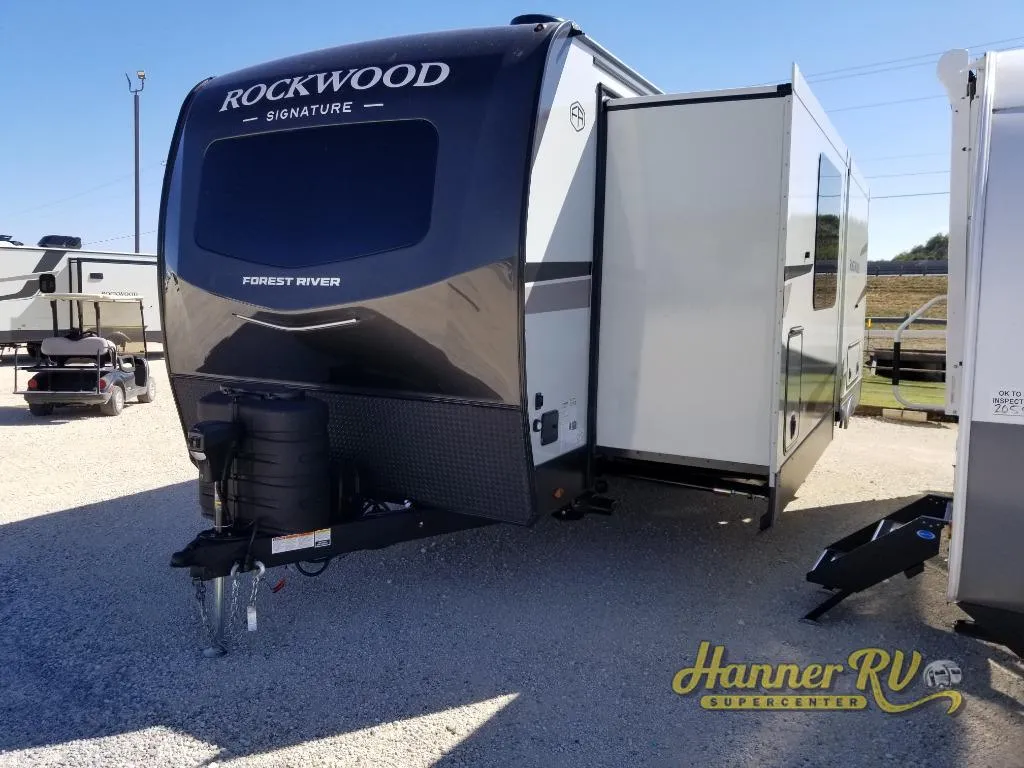 2026 Forest River Rockwood Signature 8263MBR - Photo 4
