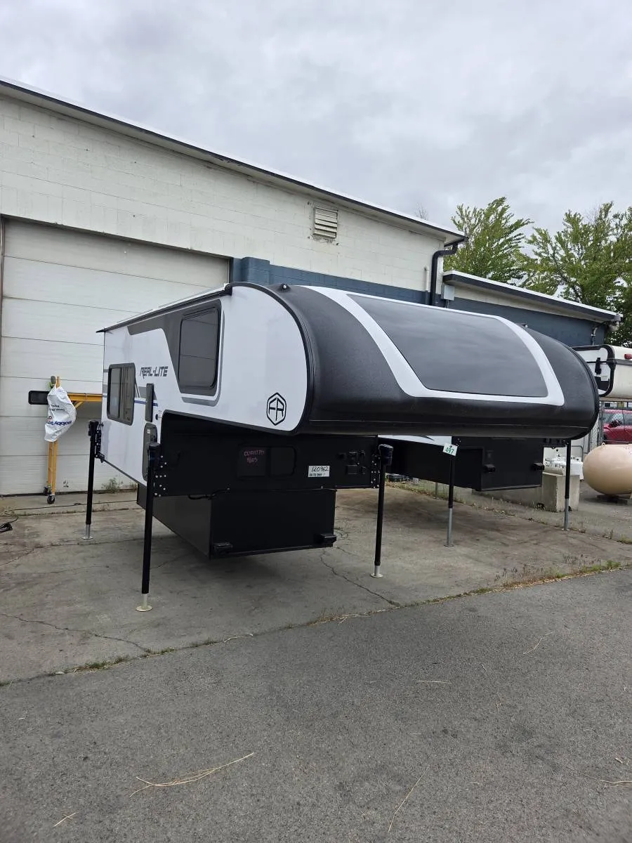 2026 Forest River RV Palomino Real-lite 1803 - Main photo