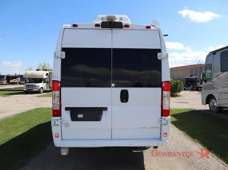 2020 Roadtrek Roadtrek Used   ZION SLUMBER - Photo 2