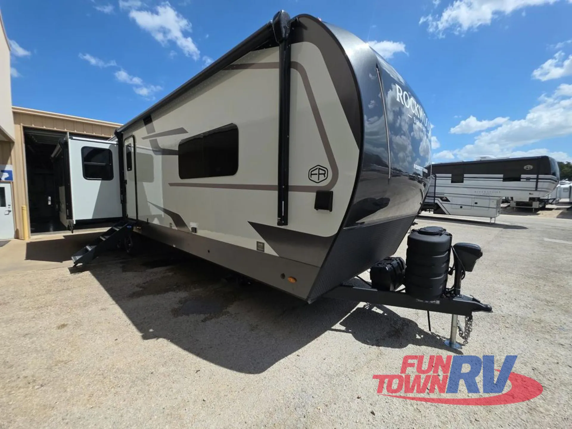 2027 Forest River Rockwood Signature 8393RK - Photo 3