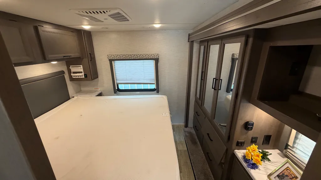 2025 Thor Motor Coach Freedom Traveler A29, Photos photo 16