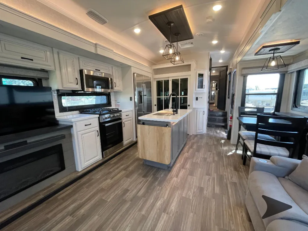 2024 Jayco North Point 387FBTS, Photos photo 5